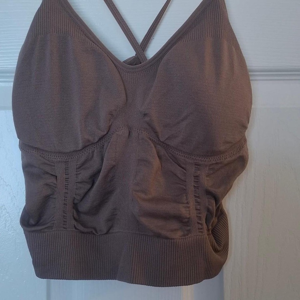 activewear - Picture 3 of 4